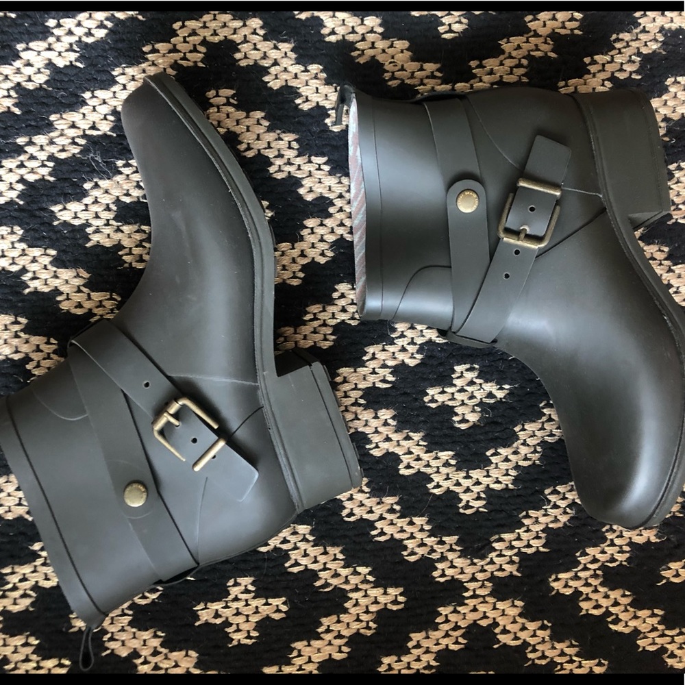 Army Green Rubber Lucky Brand Rainboots
